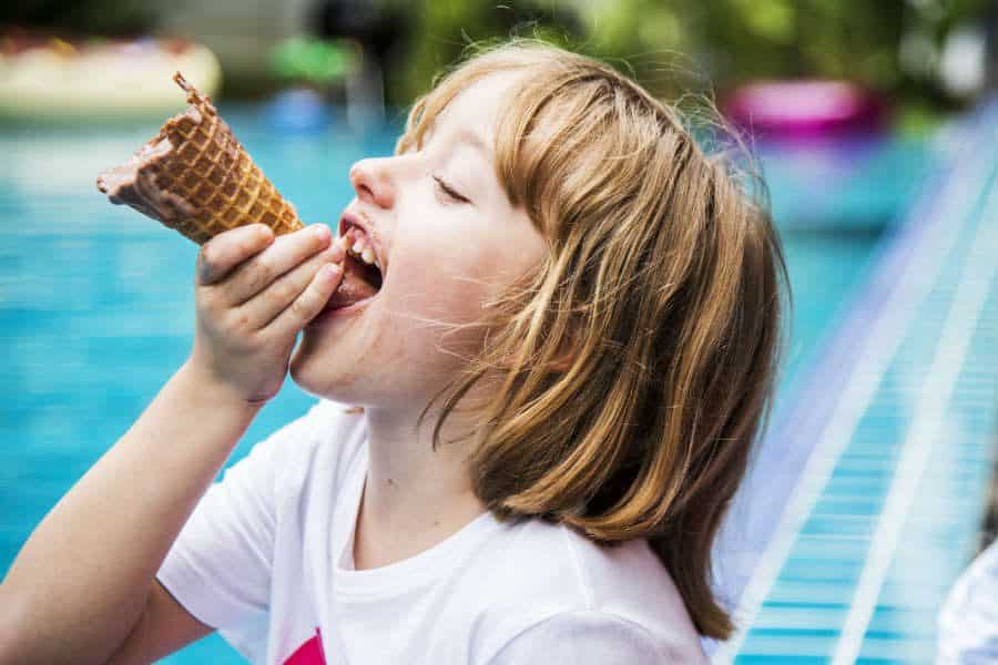 sintoma de compulsão alimentar em crianças