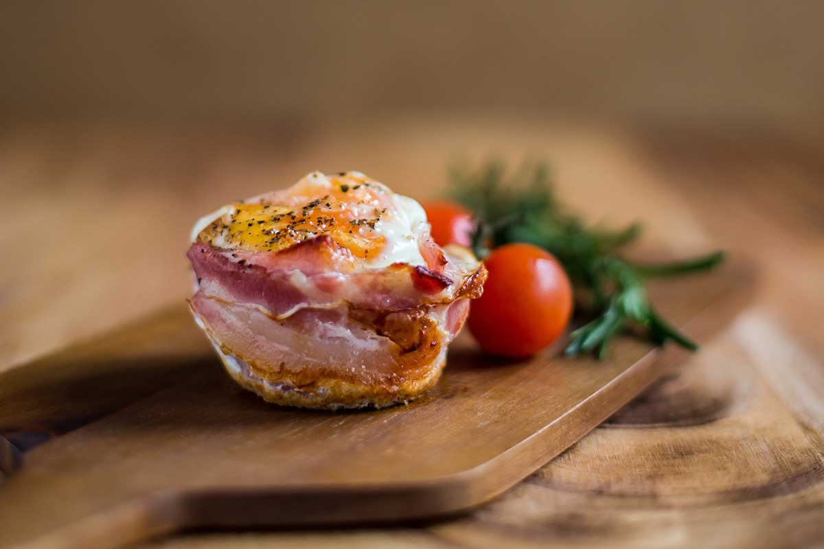 cestinho de ovo e bacon