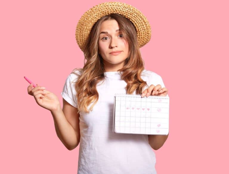 Quais são os 10 primeiros sintomas de gravidez? Confira a lista 1 Mulher com dúvidas sobre possível gravidez.