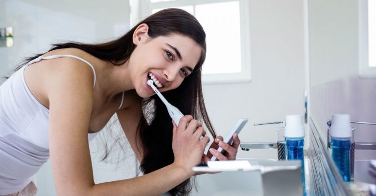 Qual a Melhor Escova Dental Elétrica do Mercado? 1 escova de dente elétrica boa