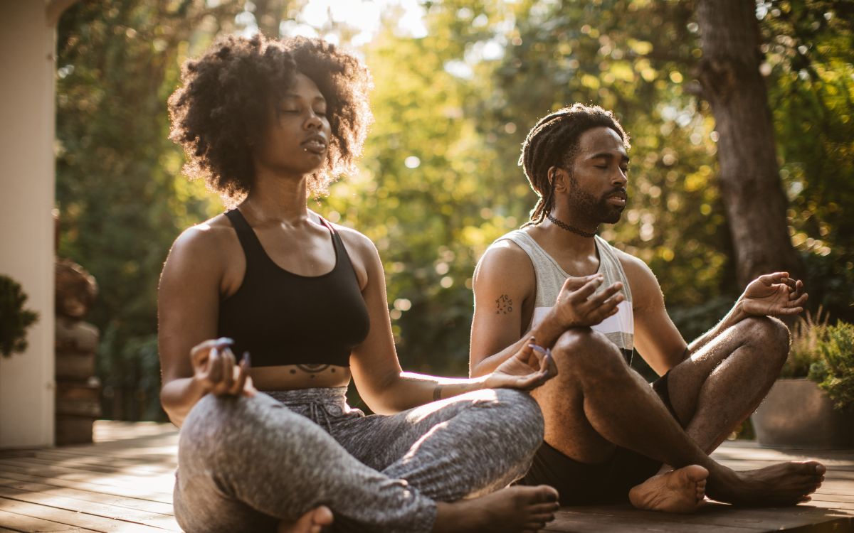 Ansiedade: Mindfulness, meditação e yoga