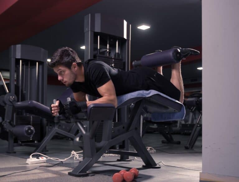Mesa Flexora: para que serve e quais os melhores exercícios 1 Mesa flexora