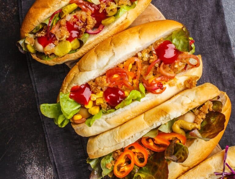 Cachorro-quente fitness: que tal preparar um hot dog mais que especial? Veja só 1 cachorro-quente saudável.