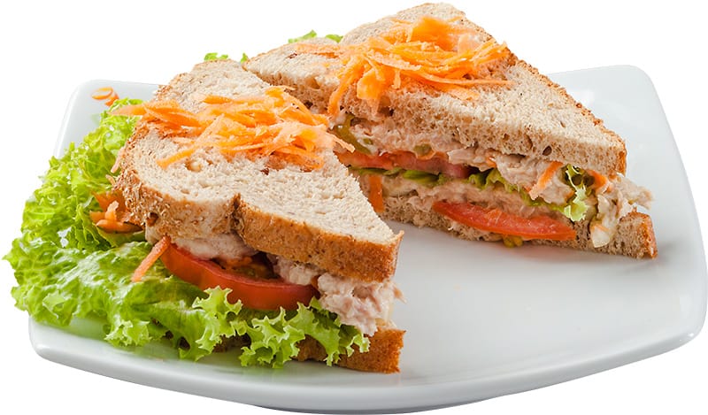 Como fazer sanduíche natural de frango para um lanche agradável e leve