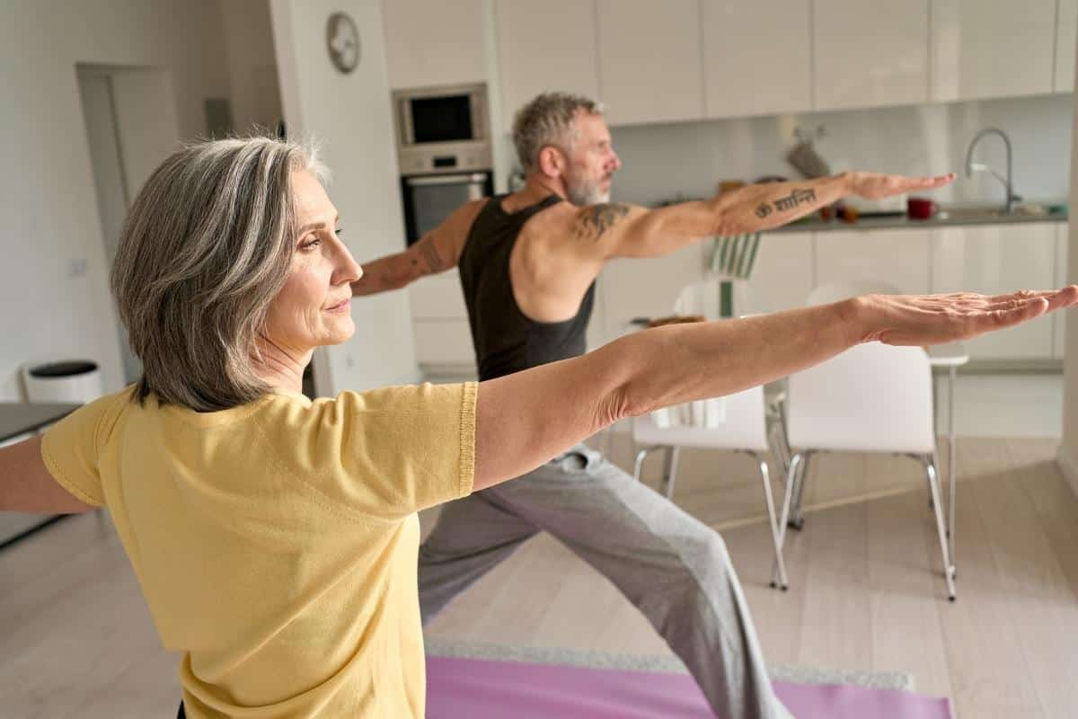 Qual atividade física se deve investir após os 50 anos? Confira como exercitar seu corpo