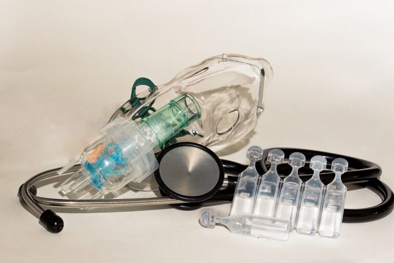 Como desinfetar as peças do nebulizador? Veja cuidados caseiros e baratos 3 Como desinfetar as peças do nebulizador?