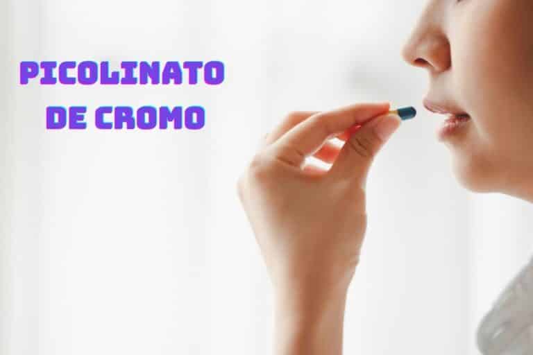 Picolinato de cromo emagrece? Saiba o que é, para que serve e como tomar 8 mulher ingerindo Picolinato de cromo