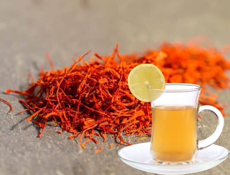 Chá de açafrão-verdadeiro