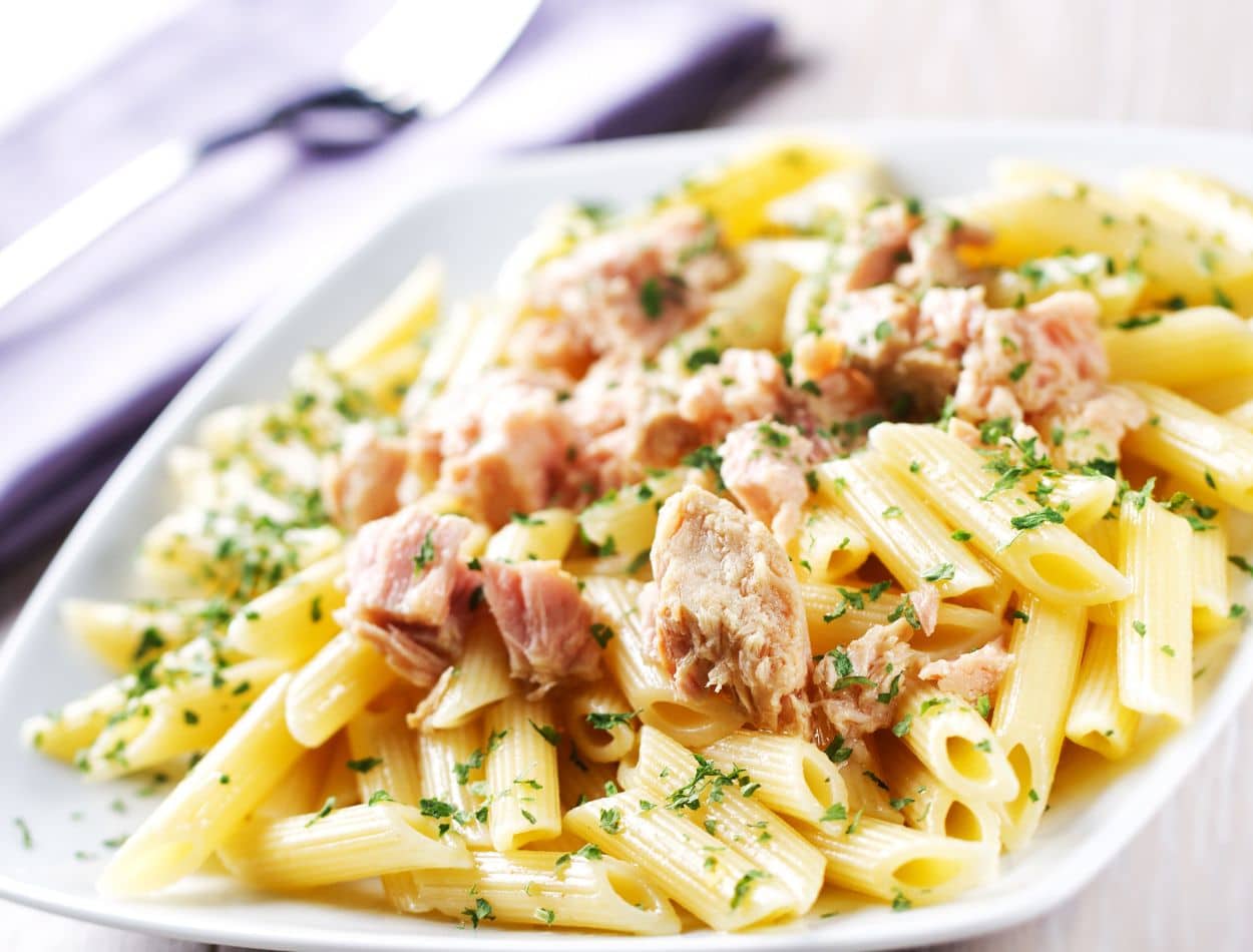 Atum enlatado: 03 receitas práticas para comer sem culpa 1 Receitas com atum enlatado