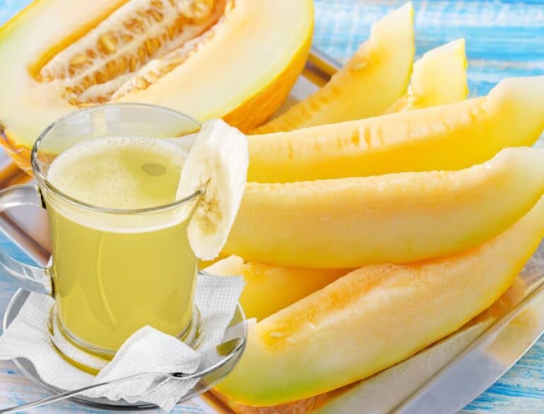 Chá da casca de melão ajuda a controlar a pressão alta e muito mais; conheça 8 chá feito com a casca do melão