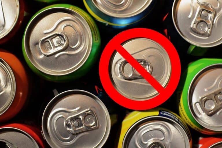 Por que os refrigerantes industrializados, mesmo o zero, são tão nocivos à saúde? 6 Por que os refrigerantes industrializados, mesmo o zero, são tão nocivos à saúde?