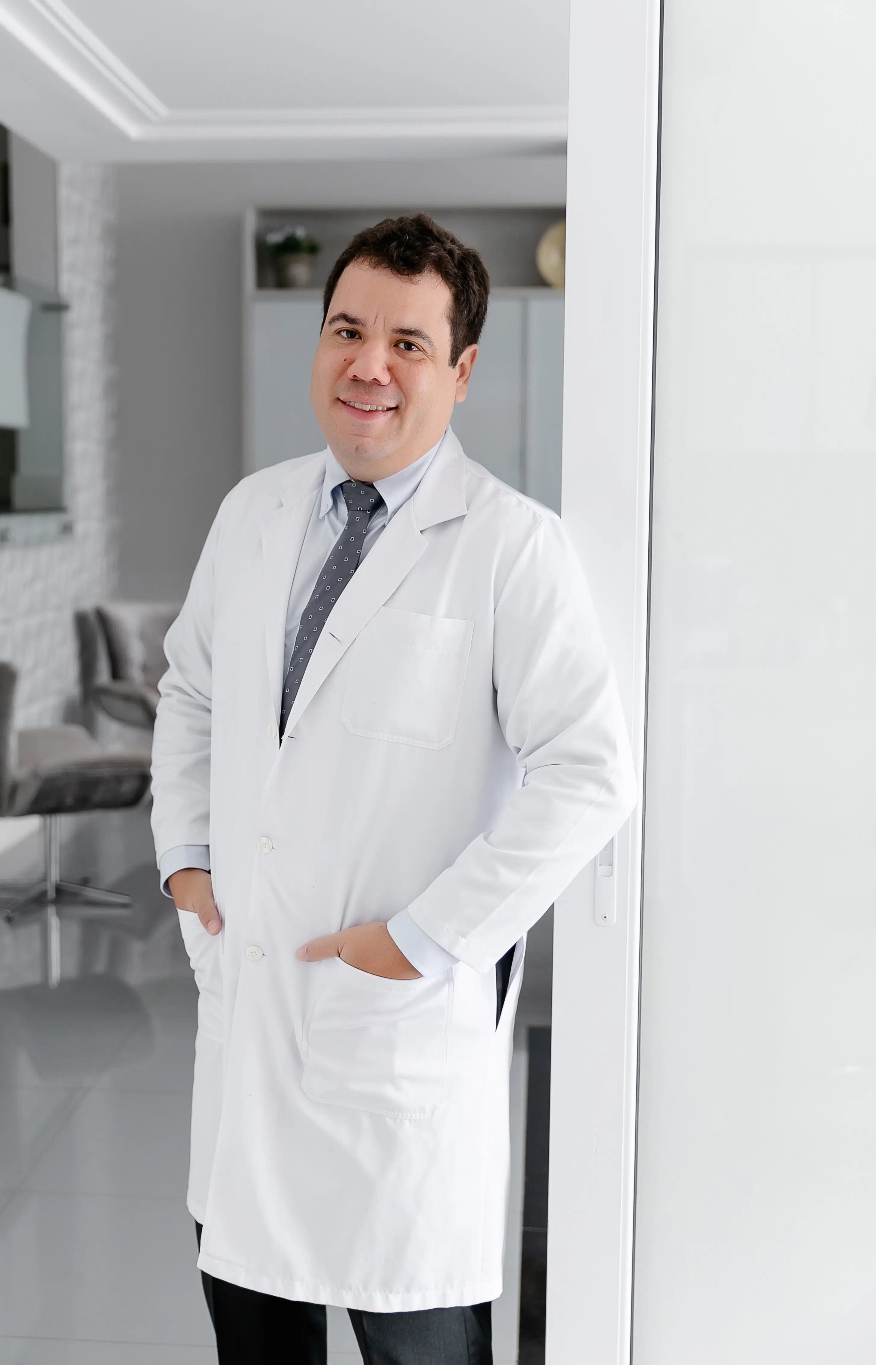 Dr. Ronaldo Andrade