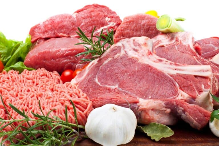 Qual a carne vermelha mais magra? Veja os 5 cortes com menos gordura 2 várias carnes vermelhas