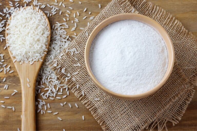 Farinha de arroz é Low Carb? Descubra se pode ou não consumir na dieta 2 farinha de arroz na tigela