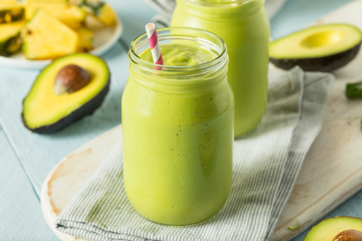 smoothie termogênico de abacate.