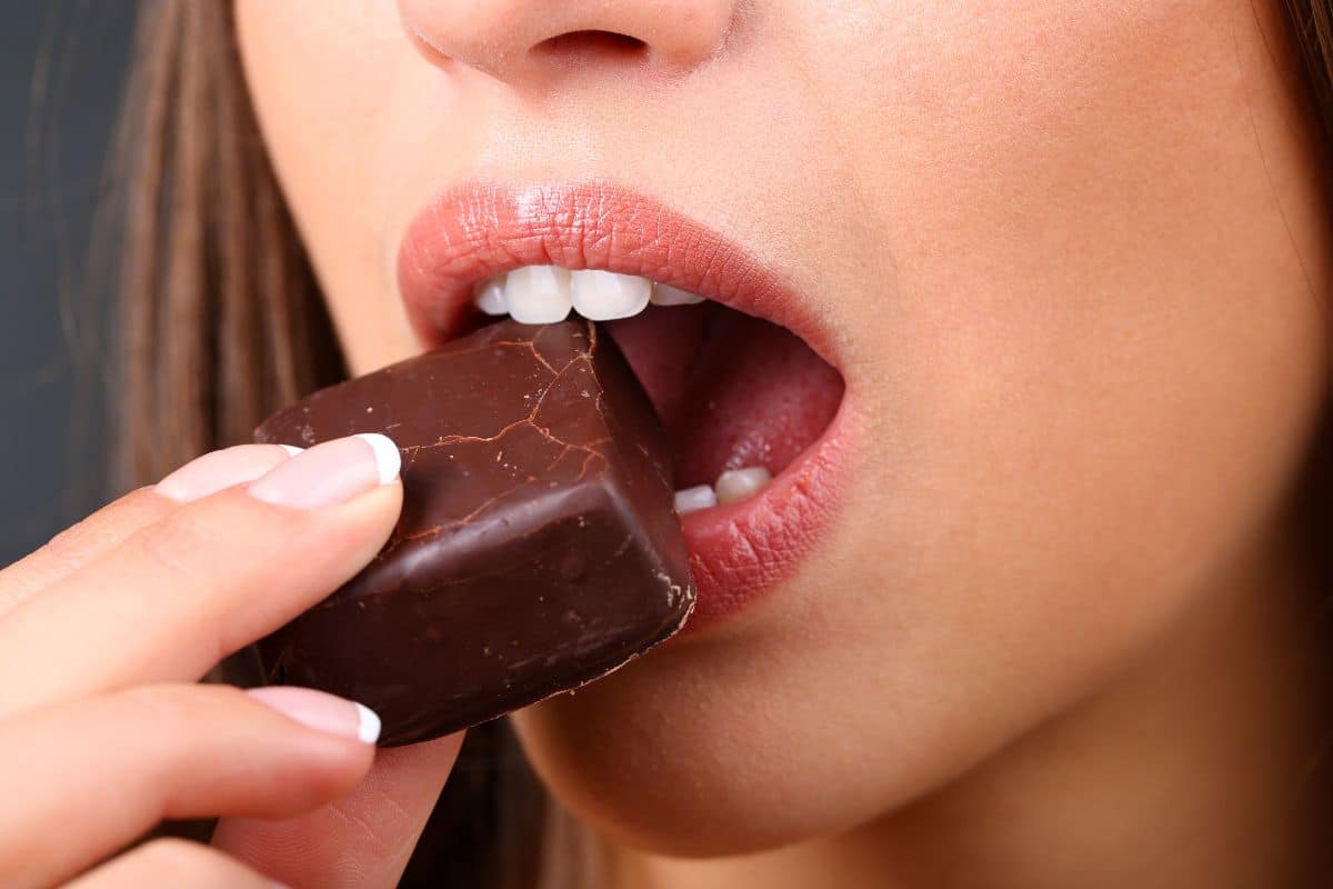Como saciar a vontade de comer doce? Confira 06 dicas para manter o foco na dieta 2 comer doce