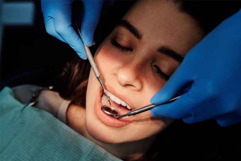 Como fazer para evitar a cárie nos dentes? Conheça os maiores inimigos 6 Como fazer para evitar a cárie nos dentes? Conheça os maiores inimigos
