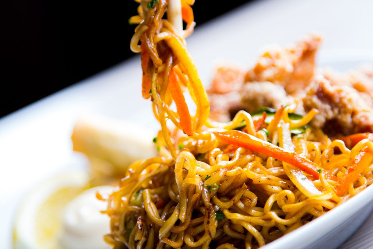Yakisoba saudável: saiba como preparar em menos de 20 minutos 2 Yakisoba saudavel 1
