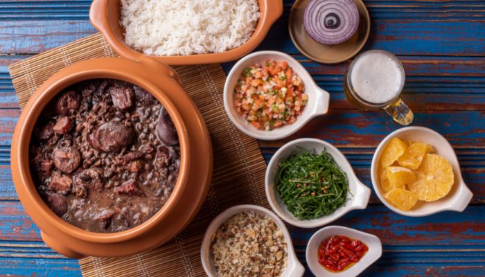Feijoada light é possível e nós ensinamos; veja o passo a passo 2 Feijoada Light