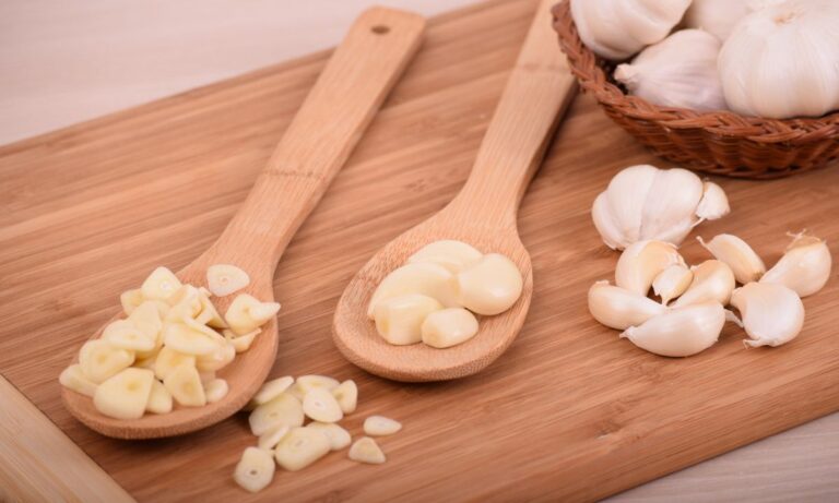 Tudo sobre o Alho: como comprar, armazenar, limpar e preparar para o consumo 4 alho