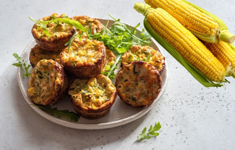 Bolinho de milho verde assado saudável: preparo versátil e muito nutritivo 3 Bolinho de Milho Assado.