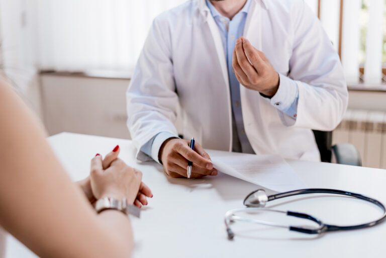 Quais os tipos de câncer mais comum em pessoas com menos de 40 anos? Saiba mais 7 Quais os tipos de câncer mais comum em pessoas com menos de 40 anos?