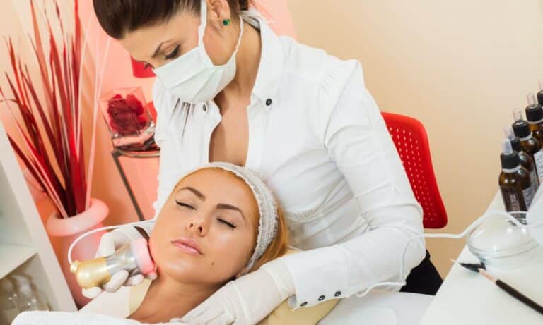 Harmonização facial com jato de plasma: tudo o que você precisa saber 1 Harmonização facial com jato de plasma.