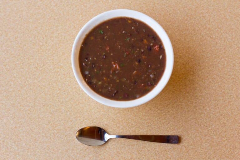 Não comer feijão causa anemia: mito ou verdade? 8 não comer feijão causa anemia.