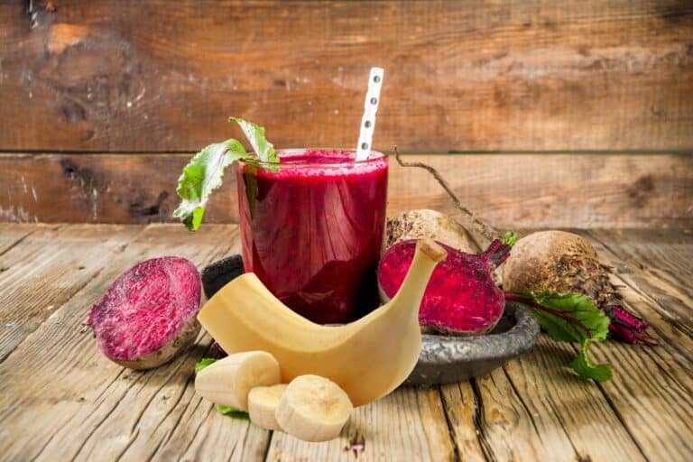 suco de beterraba com banana.