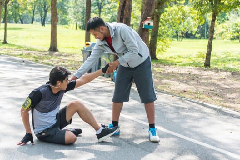 Por que temos cãibra? Conheça os 10 motivos mais comuns 6 Por que temos cãibra.