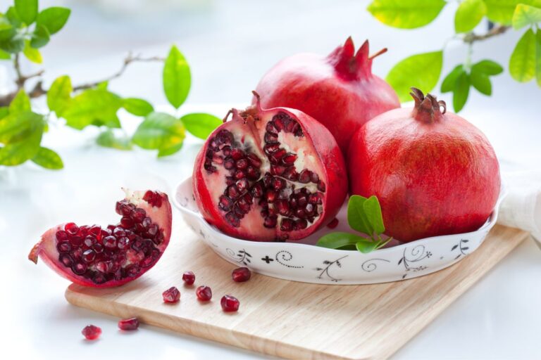 Benefícios da Romã: saiba como essa fruta é poderosa 1 Benefícios da romã.