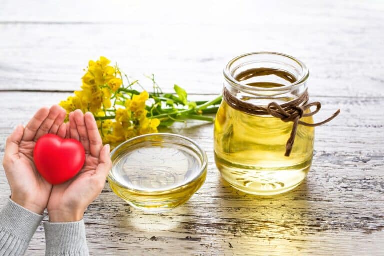 15 benefícios do óleo de canola: usos e comparações com o azeite 7 óleo de canola.