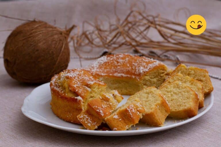 Rosca de coco saudável: 10 porções que derretem na boca 1 Rosca de coco saudável.