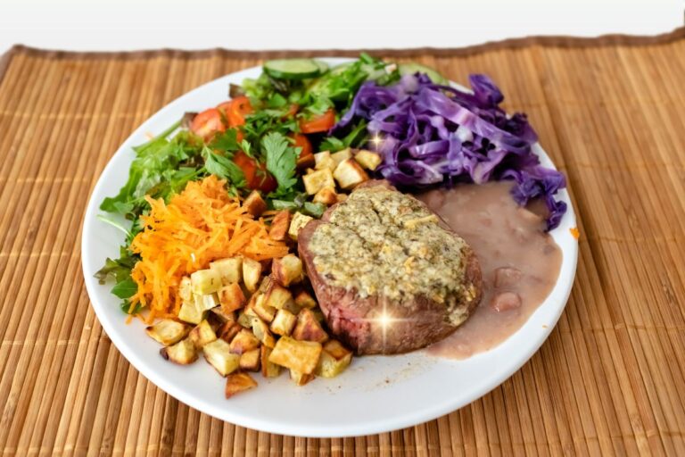 Nutrientes Essenciais: saiba como eles mantêm nosso corpo em equilíbrio 2 Nutrientes