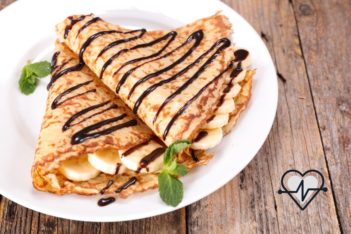 Pão de frigideira de banana com queijo e canela fit: café da manhã perfeito em 15 minutos 1 banana com queijo e canela fit.
