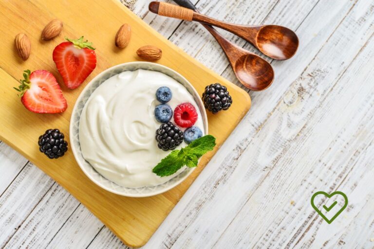 Iogurte grego caseiro.