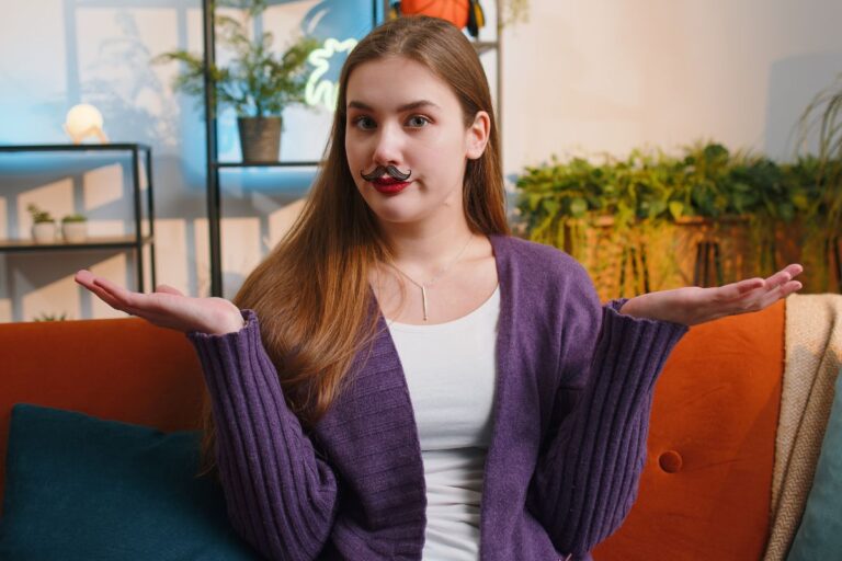 Bigode feminino: causas, tratamentos e cuidados para manter a pele saudável 3 Bigode feminino.