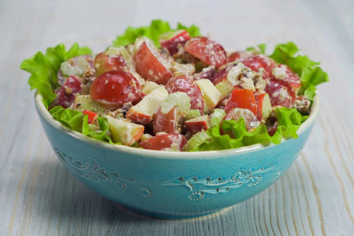 Salada Waldorf: combinação incrível de sabores e praticidade 1 Salada Waldorf.