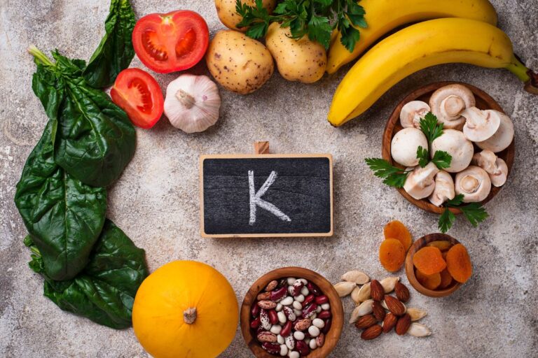 20 alimentos ricos em potássio: confira seus benefícios para a saúde 8 Alimentos ricos em potássio.