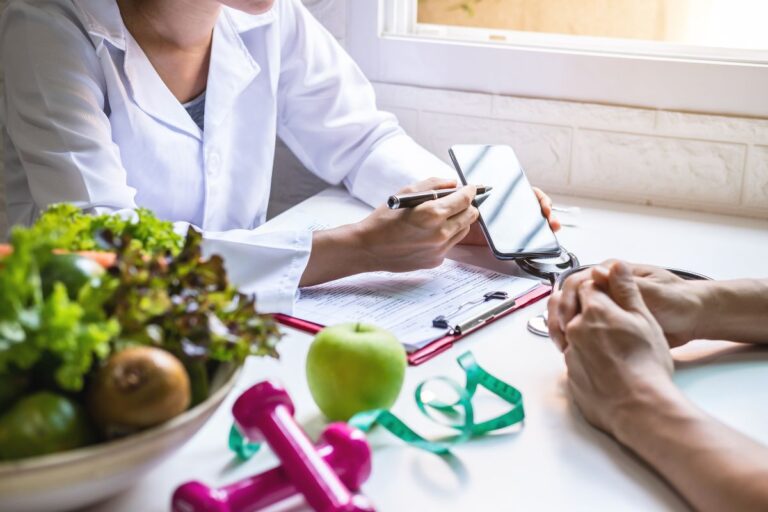 Quando o corpo pede ajuda: 5 sinais de que é hora de consultar um nutricionista 1 Quando procurar um nutricionista.