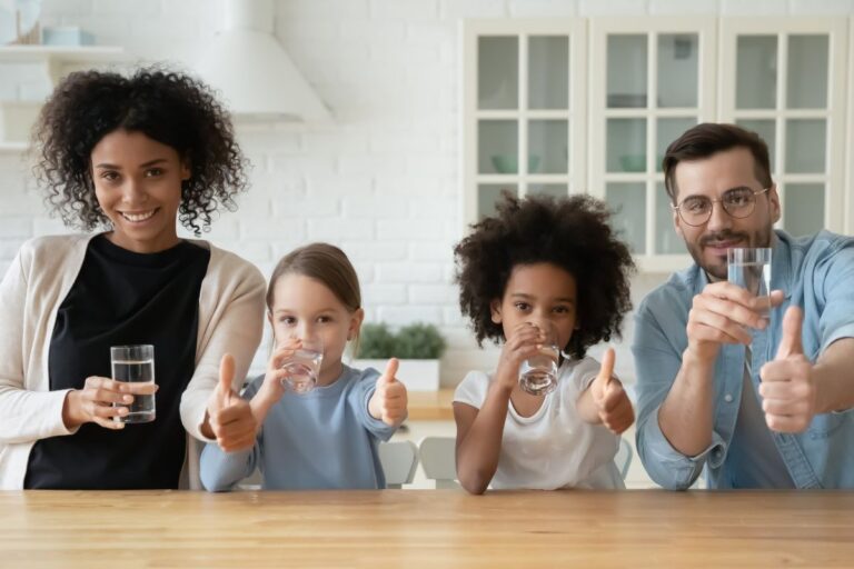 Como beber mais água pode proteger seu coração (e o que café e chá têm a ver com isso?) 7 como beber mais água.
