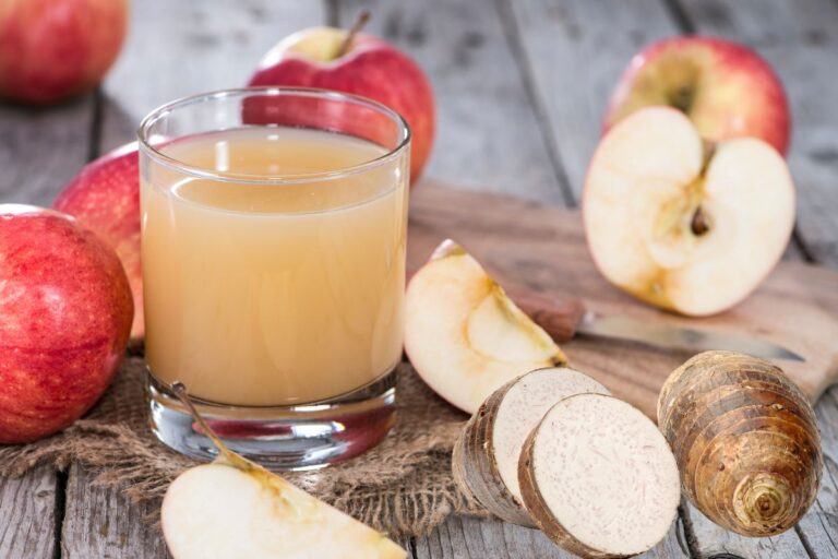 Suco de inhame com maçã.