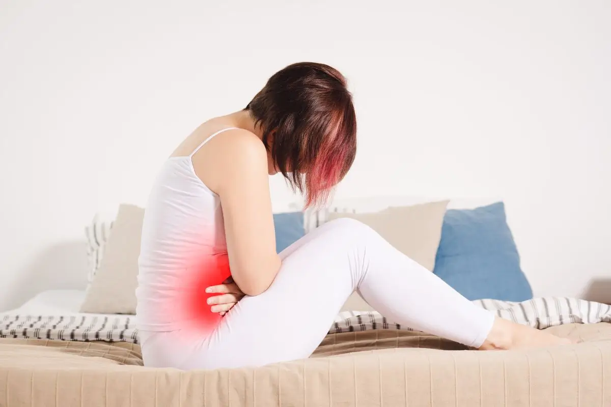 O que é endometriose? Doença fez mulher desmaiar de dor aos 13 anos - e só foi diagnosticada 8 anos depois 1 O que é endometriose.