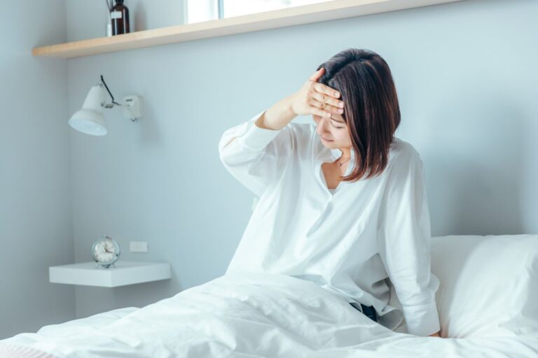 Enxaquecas e desconfortos no corpo: como a saúde bucal está ligada às dores crônicas nas mulheres 5 saúde bucal e indisposição nas mulheres.