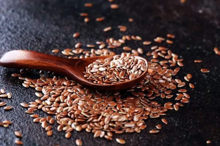 Como consumir linhaça corretamente: a forma ideal para aproveitar seus benefícios 4 Como consumir linhaça corretamente?