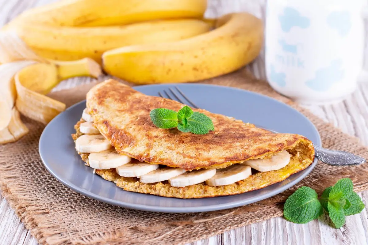 Aveioca de banana: receita simples e deliciosa com apenas 2 ingredientes 1 Aveioca de banana.