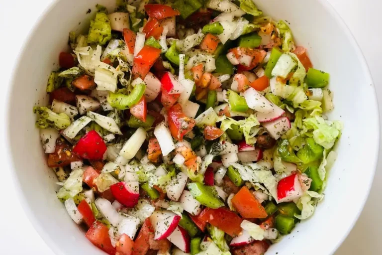Salada de rabanete turbinada: acompanhamento ideal para suas refeições 1 Salada de rabanete.