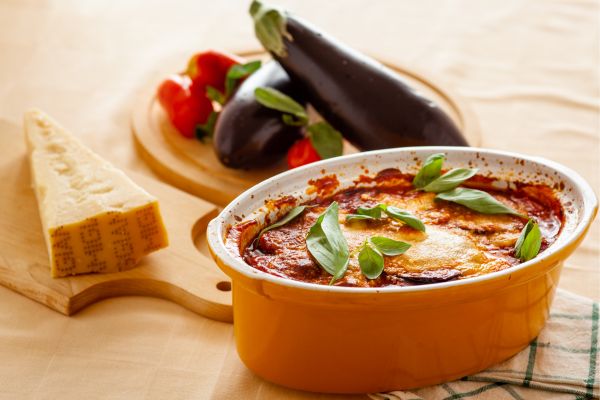 Berinjela à parmegiana light: opção saudável perfeita para o seu almoço 2 berinjela à parmegiana