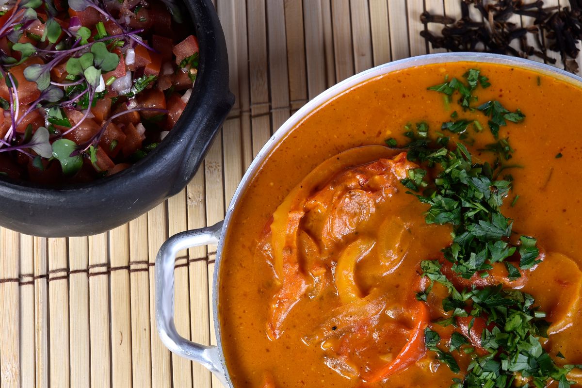 Moqueca de badejo: experimente essa combinação deliciosa e muito saudável 1 moqueca de badejo.