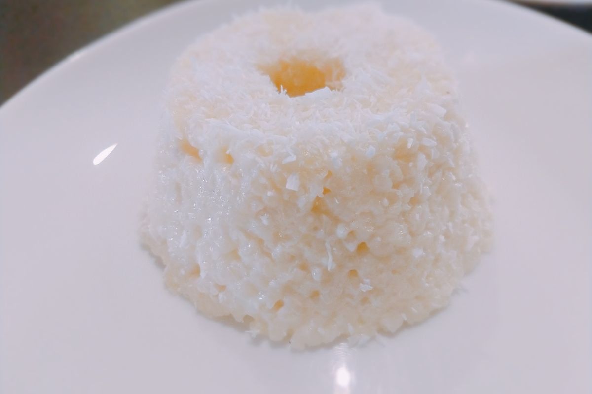Pudim de tapioca cremoso e saudável: uma delícia que nutre e satisfaz 1 Pudim de tapioca.